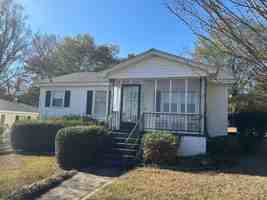 featured image of 2211 1st Avenue