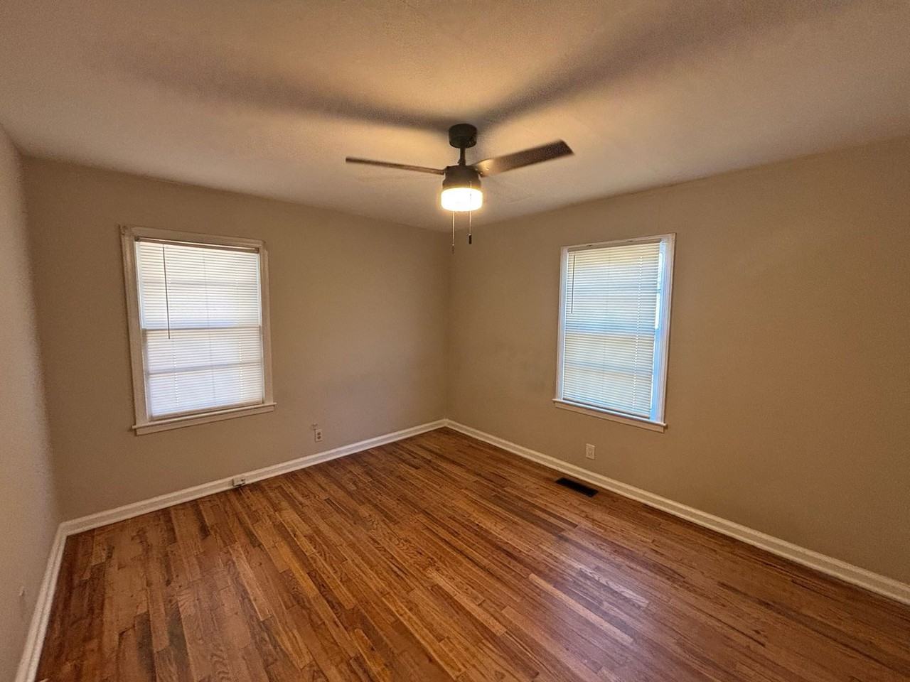 2211 1st Avenue - Photo 6 of 15