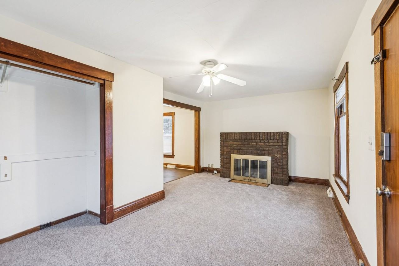 6602 Emmet St - Photo 5 of 23