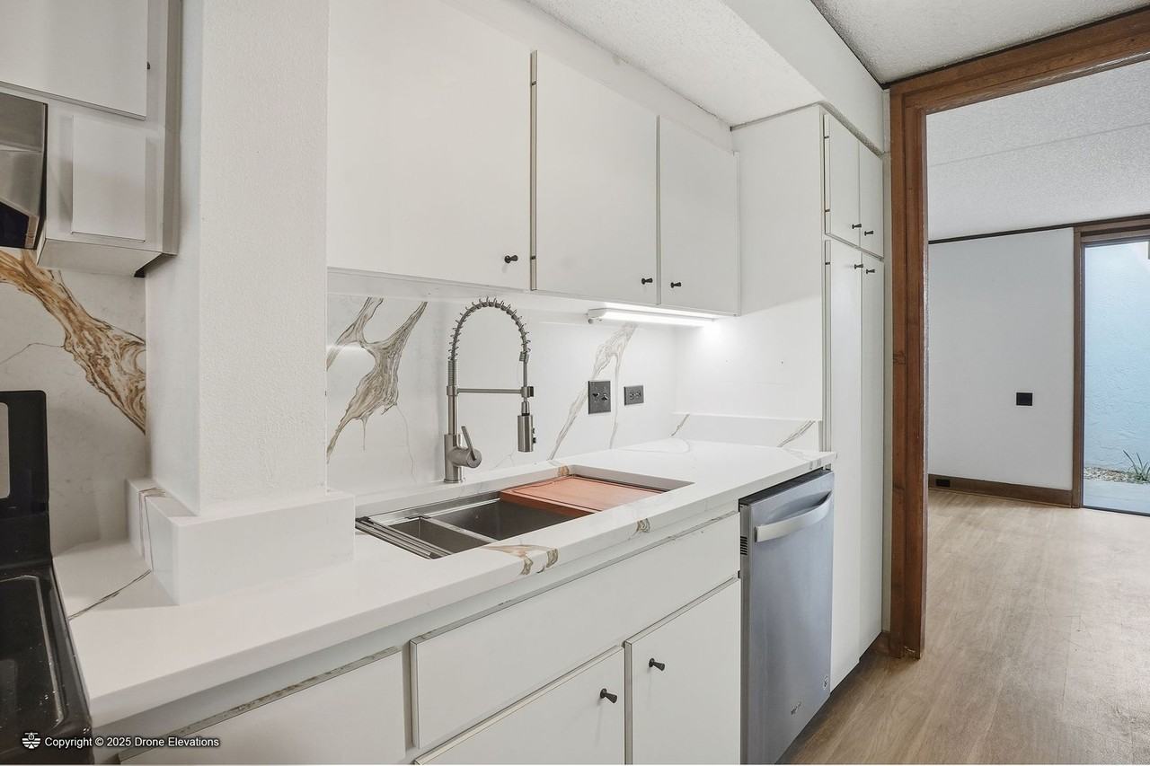 511 Avenue B Northwest - Photo 2 of 45