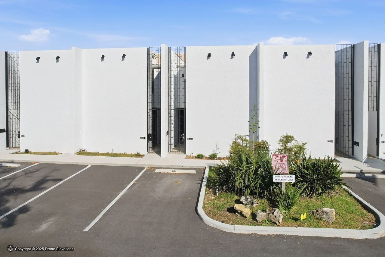 511 511 Ave B NW - Photo 2 of 45