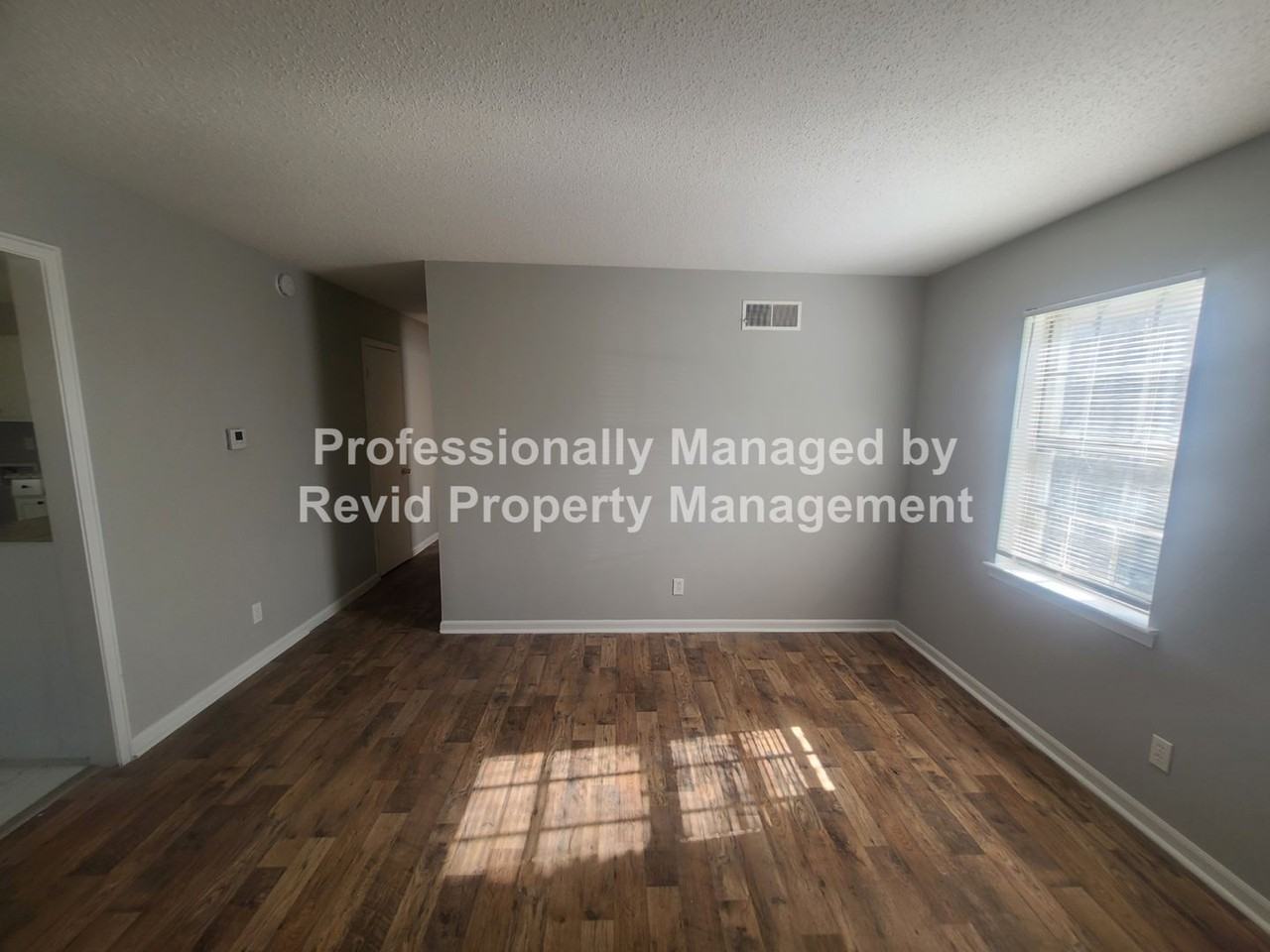 3128 Sinclair Street - Photo 2 of 23