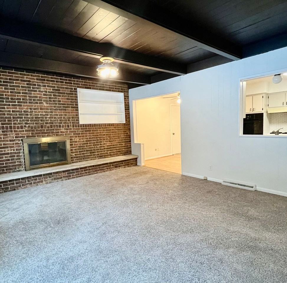 1735 Forest Drive - Photo 6 of 24