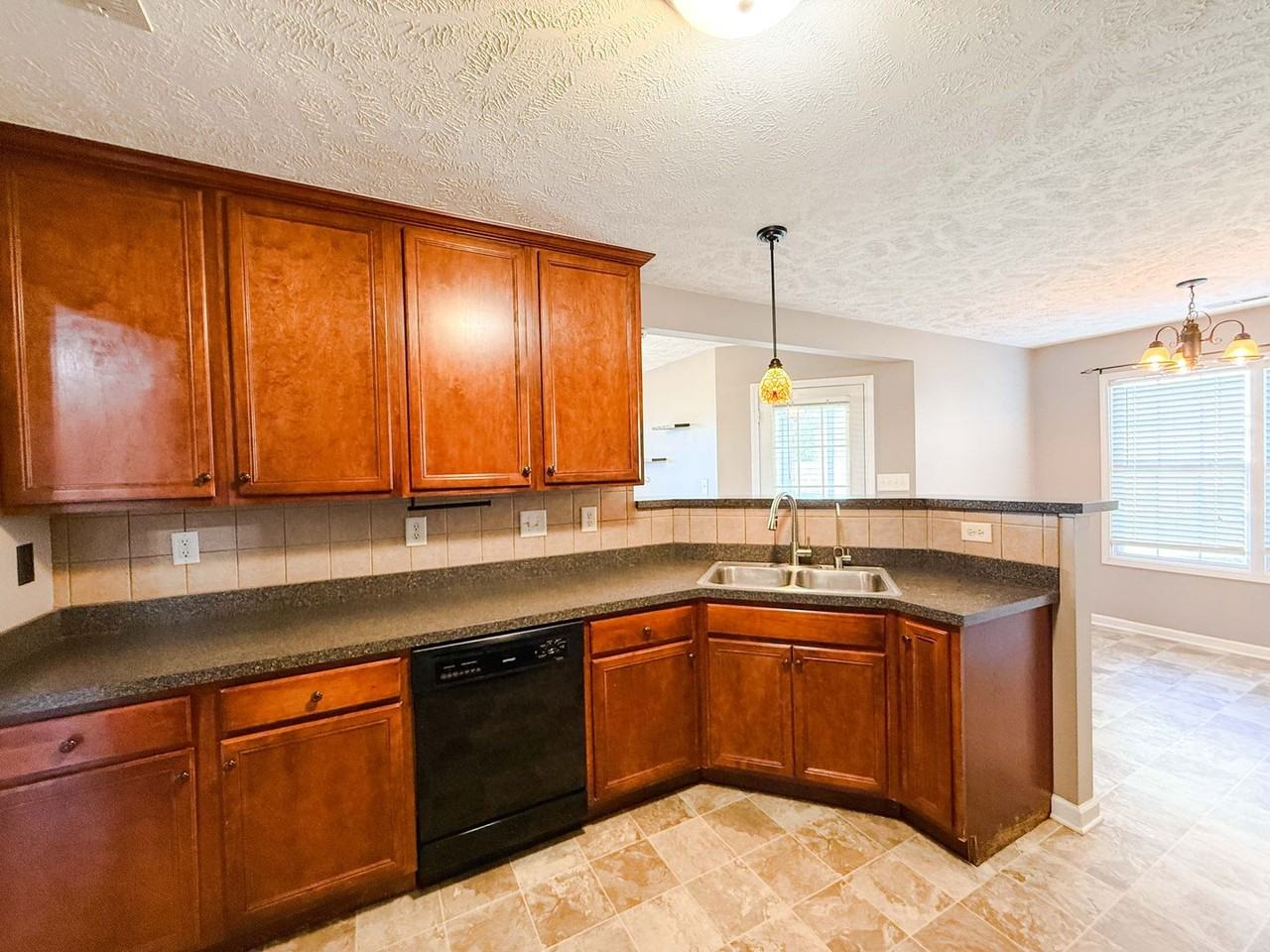 1904 Yellowbrick Rd - Photo 5 of 26