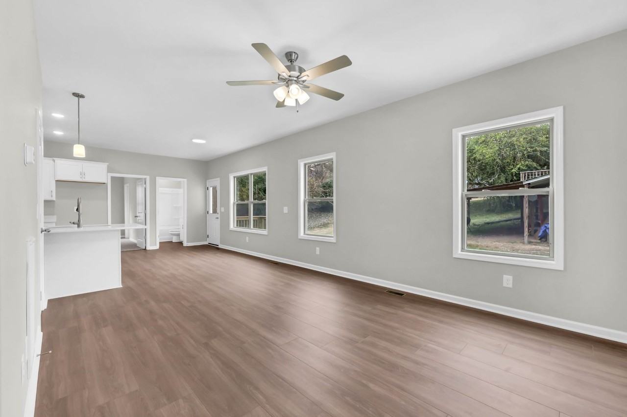 420 South 2nd Street - Photo 5 of 32