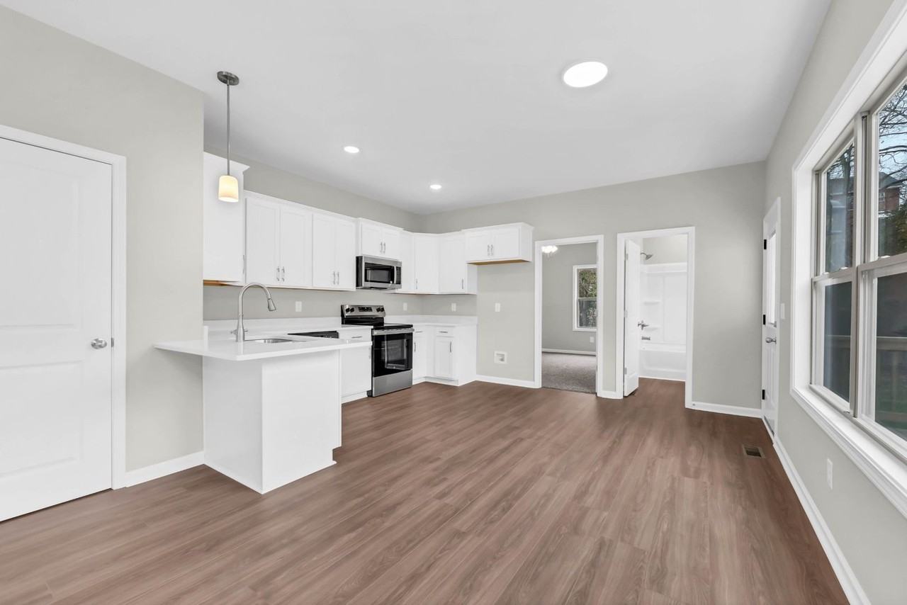 420 South 2nd Street - Photo 7 of 32