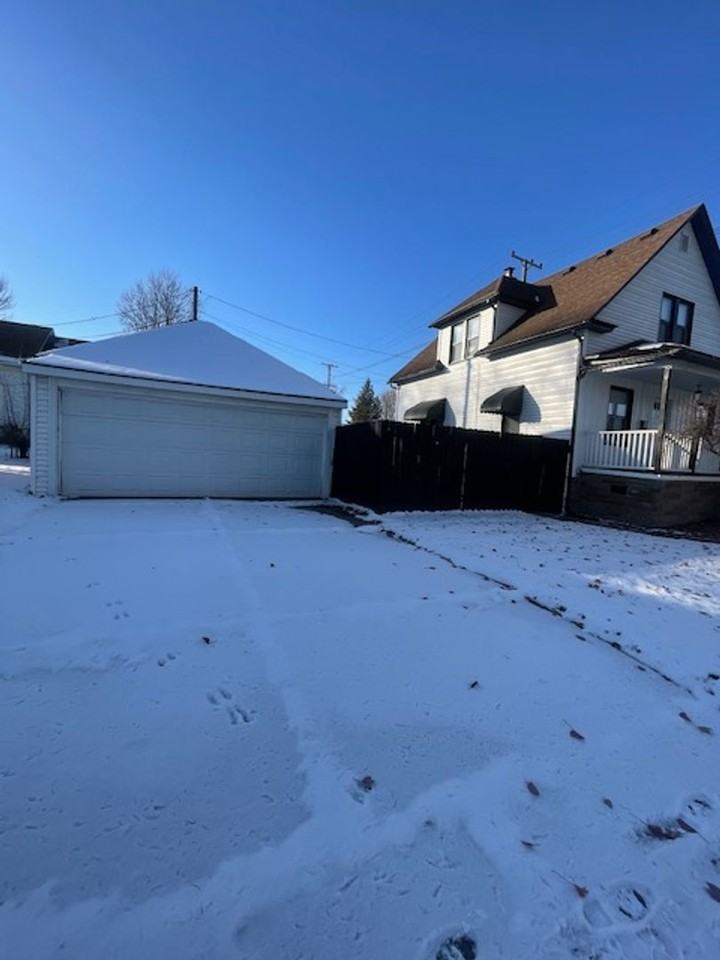 3534 4th Street - Photo 3 of 28