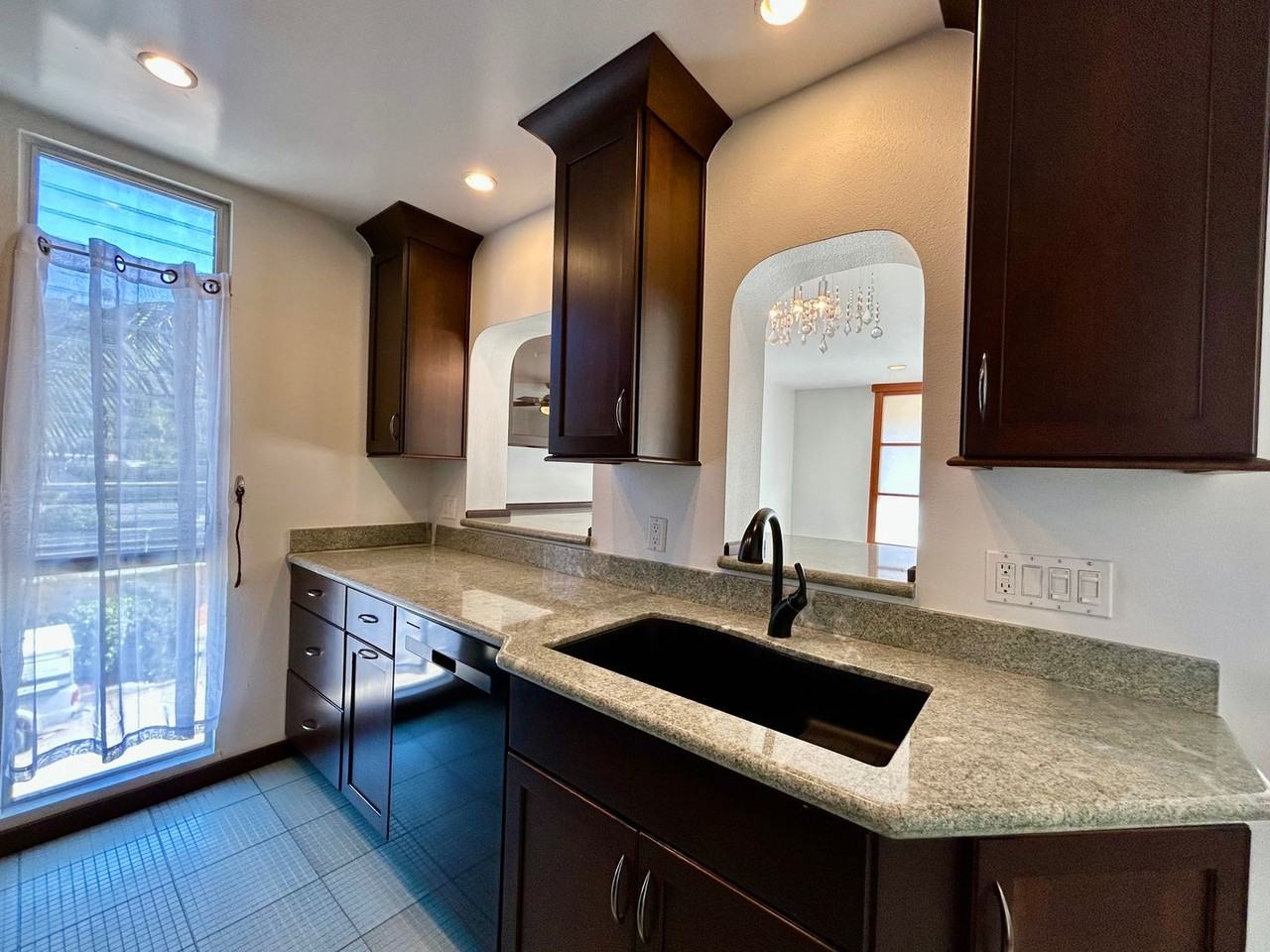 6455 La Jolla Blvd #245 - Photo 3 of 23