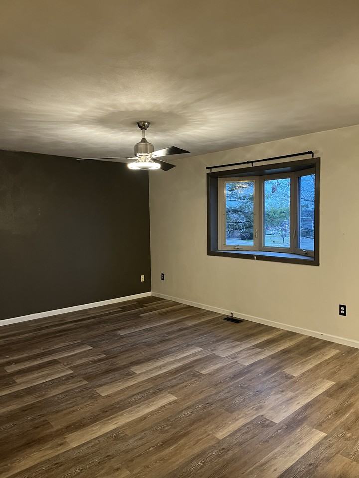 1316 Parkway Ct #1316 - Photo 2 of 30