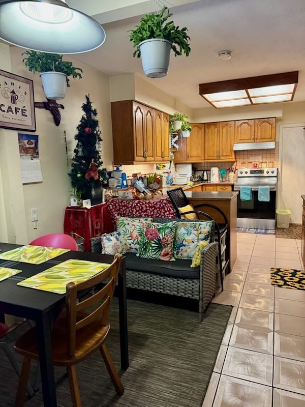 E 42nd Ave & Victoria Dr - Photo 6 of 12