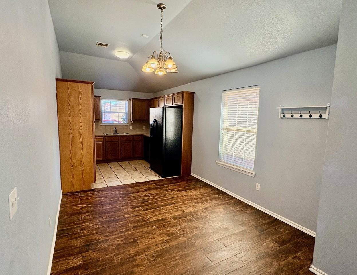 806 Beaumont Court #1 - Photo 7 of 24