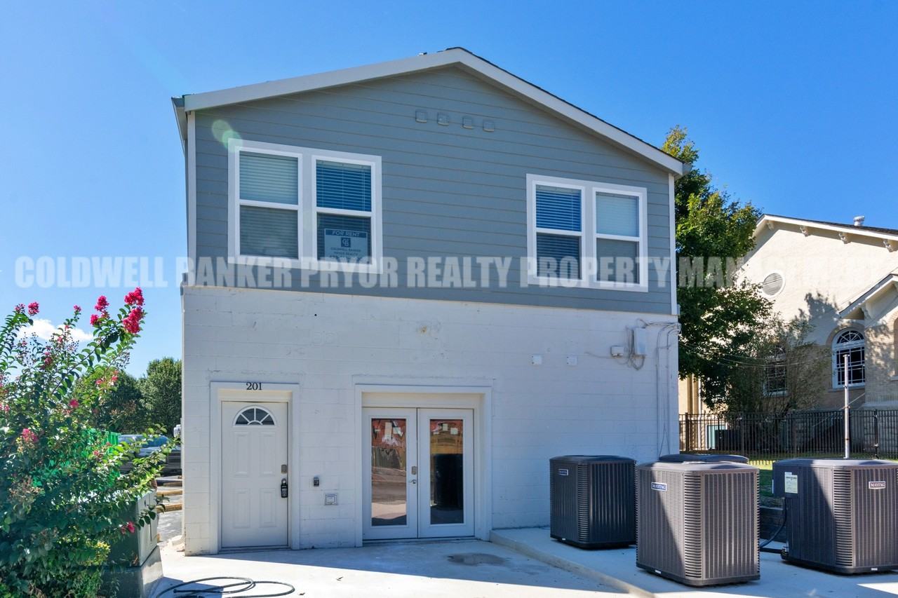 360 Main Street #200 - Photo 4 of 26