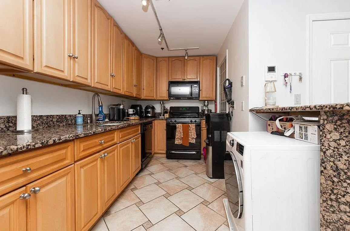 354 3rd Street #3 - Photo 4 of 11