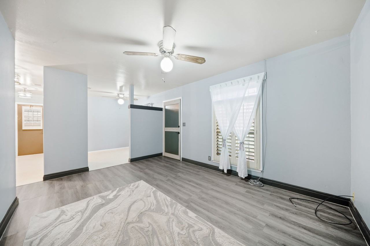 6022 Castle View #1 - Photo 6 of 25