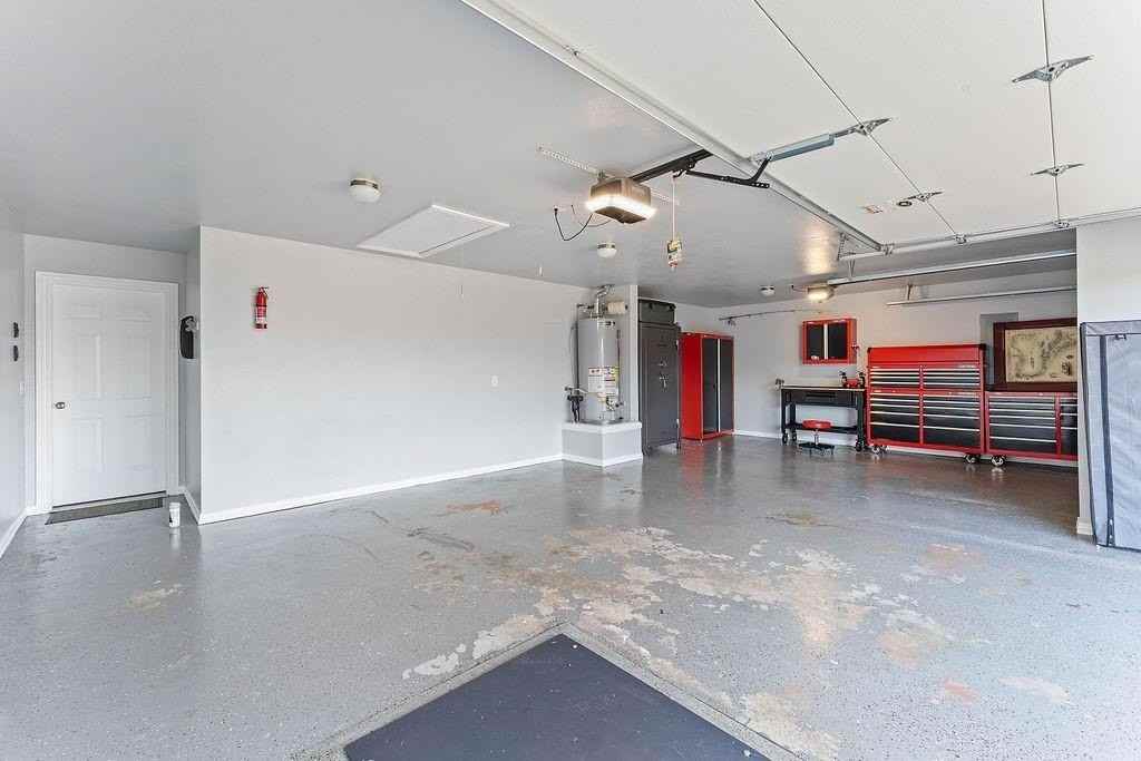 3409 Southwest Picasso Boulevard - Photo 5 of 37