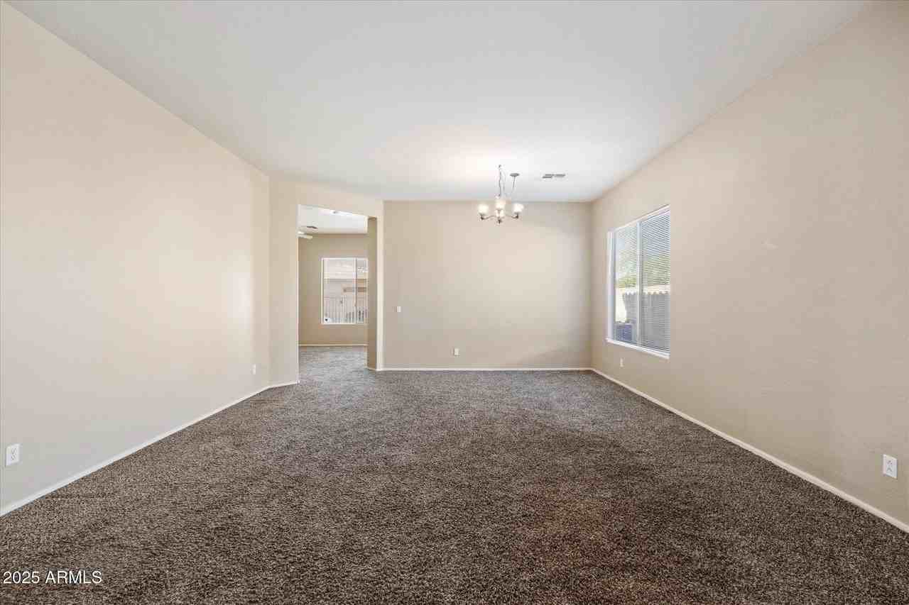 35414 N 32nd Dr - Photo 4 of 28