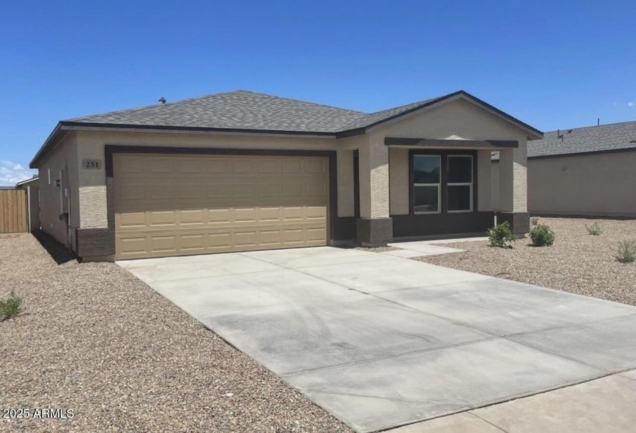 251 South Picacho Heights Road - Photo 2 of 19