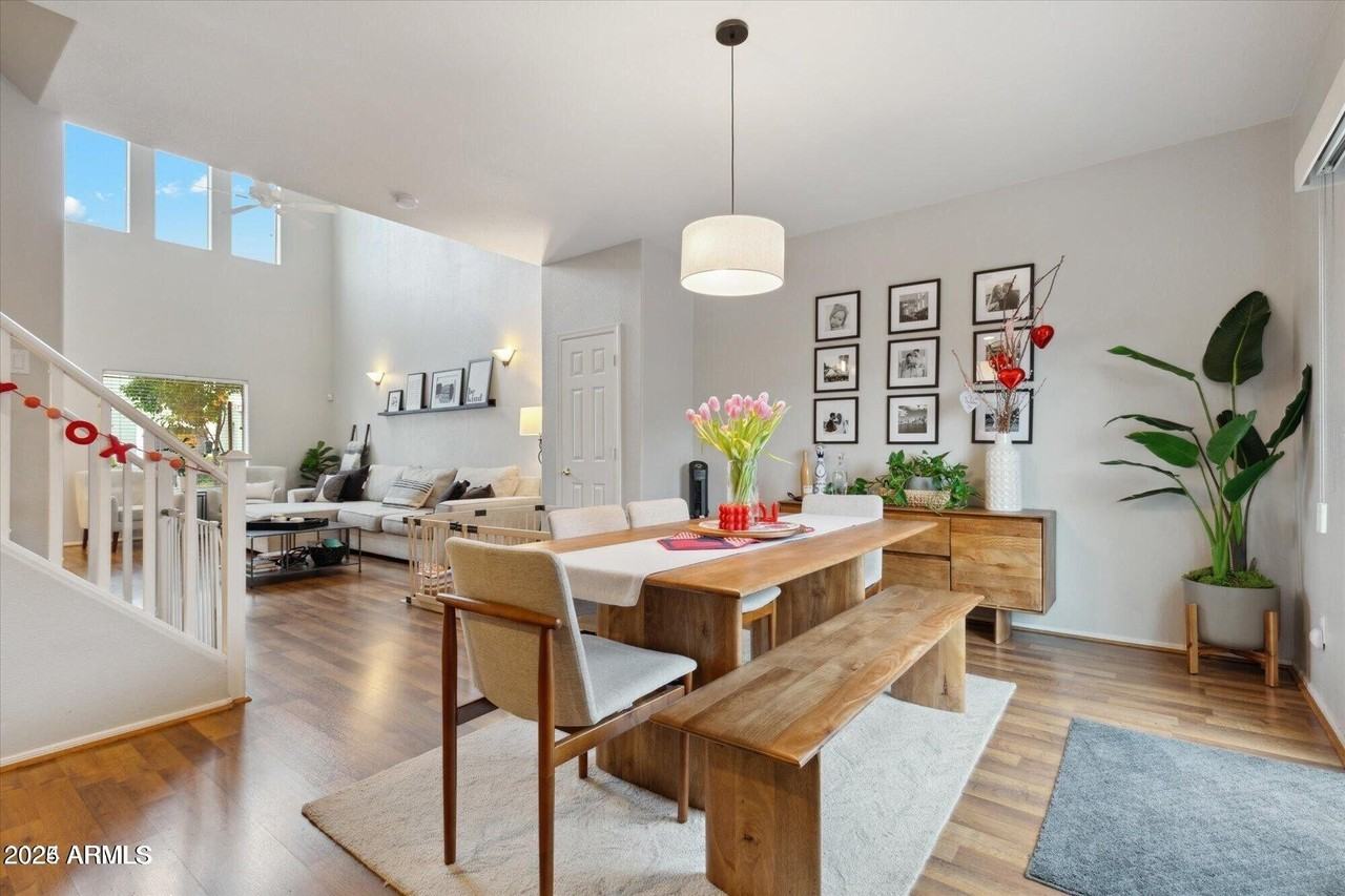 5210 North 16th Drive - Photo 4 of 26