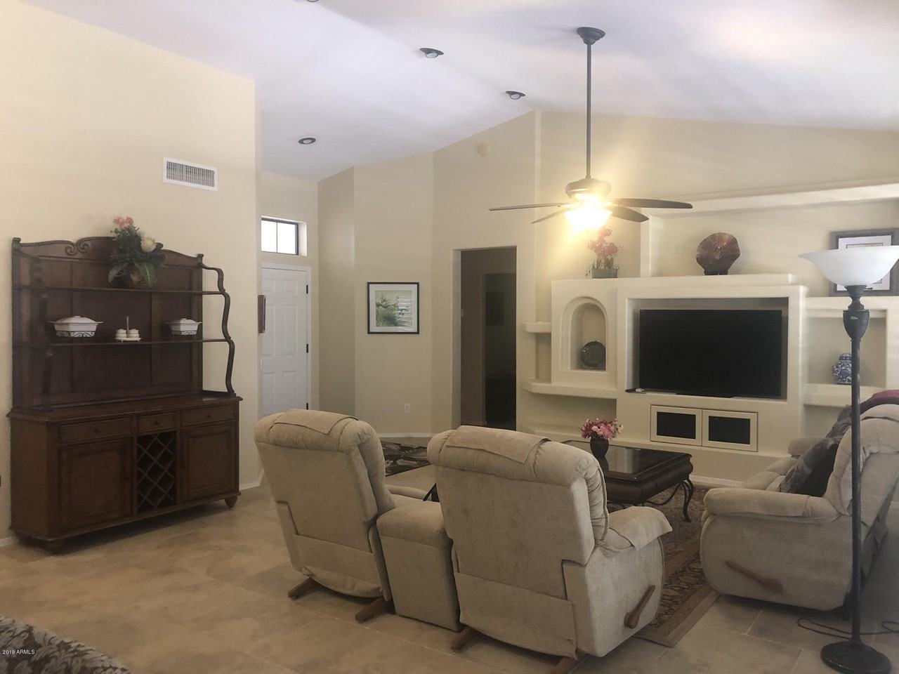 3923 North 151st Avenue - Photo 7 of 23