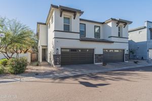 featured image of 3020 N 37th Pl