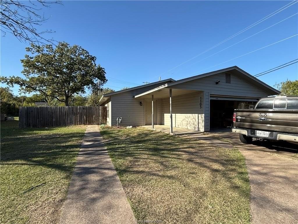 1105 Taurus Circle - Photo 4 of 4