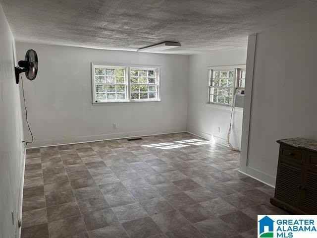 244 Fairfax Avenue - Photo 6 of 27
