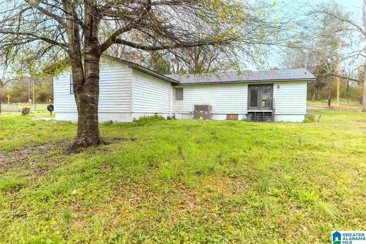 333 College Street - Photo 4 of 29