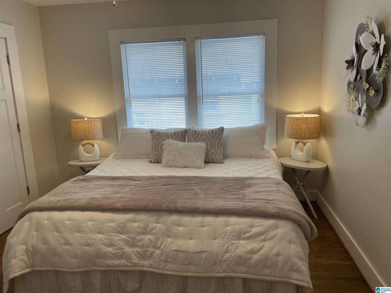 5409 5th Court South - Photo 6 of 8