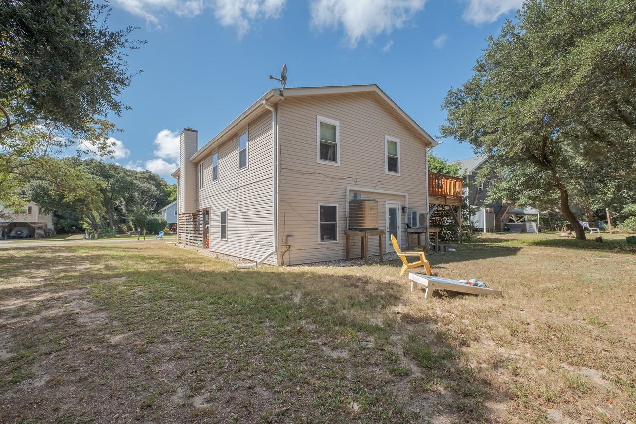 4327 South Hammerhead Road #1 - Photo 3 of 36