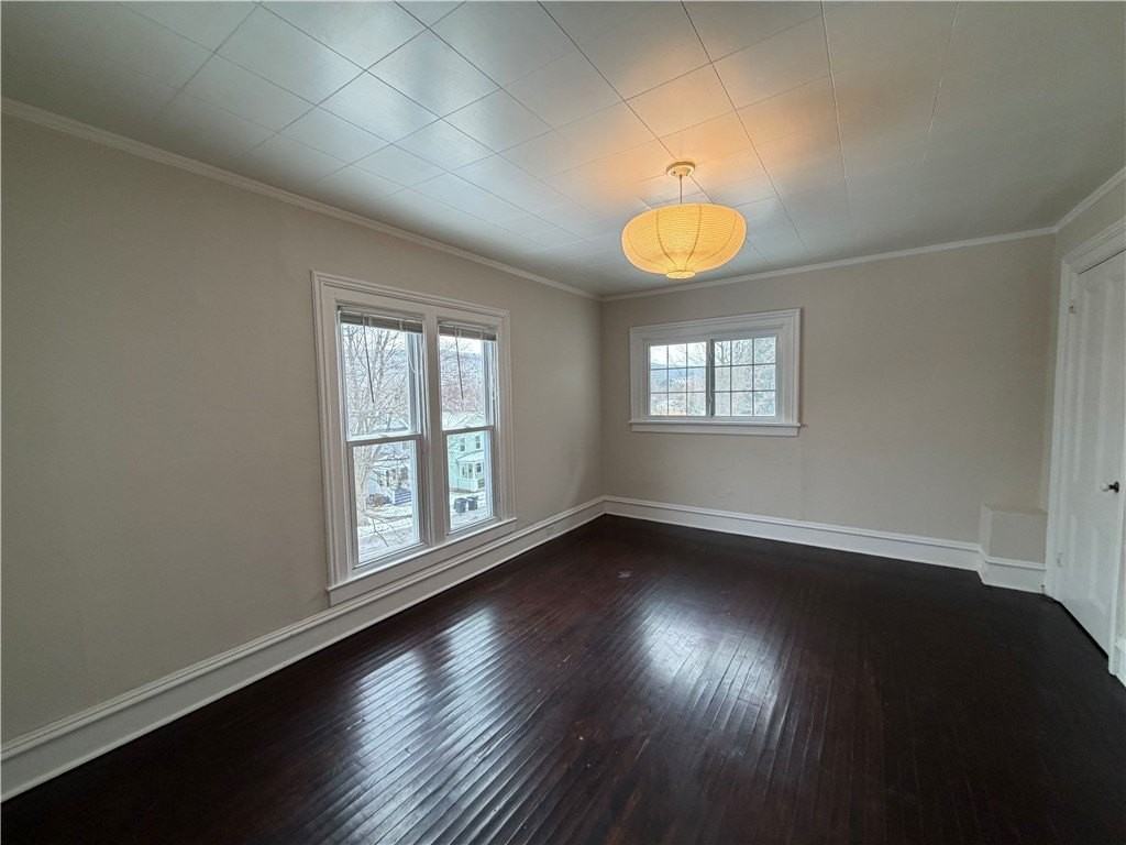 166 166 E 3rd Street unit: Upper - Photo 4 of 22