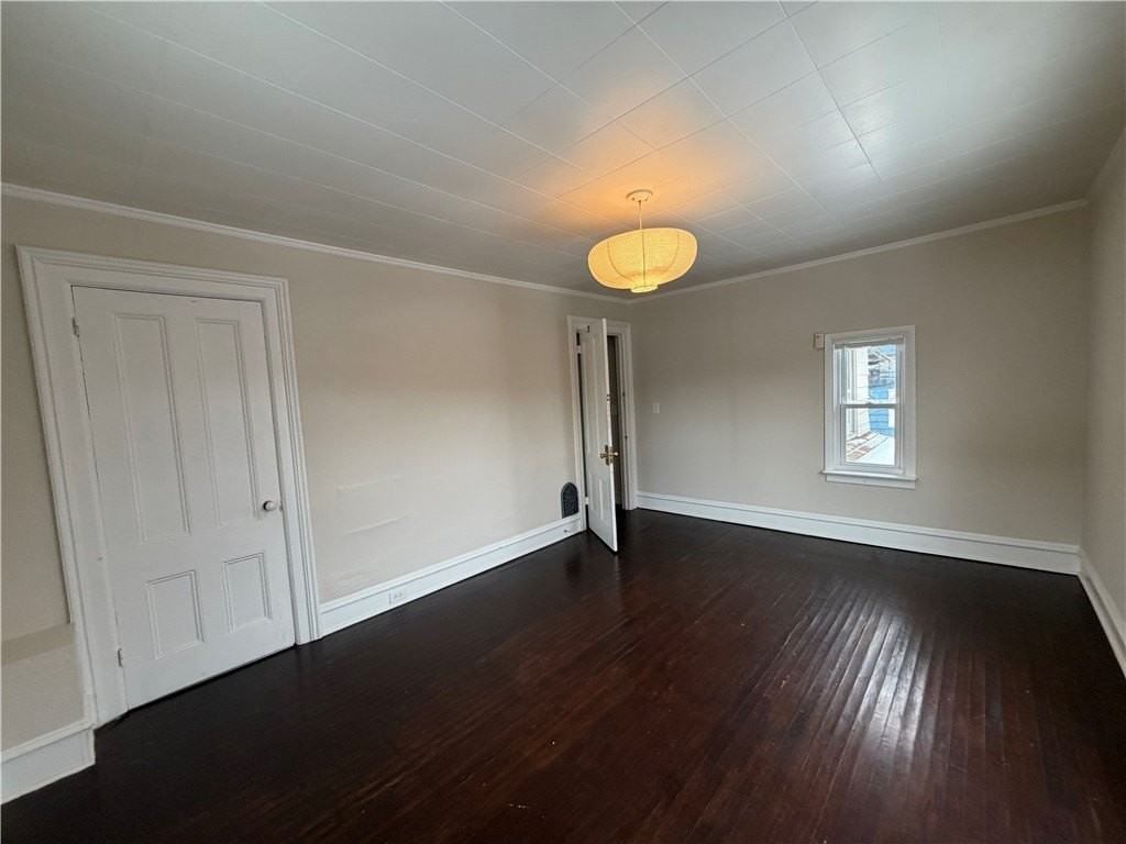 166 166 E 3rd Street unit: Upper - Photo 5 of 22