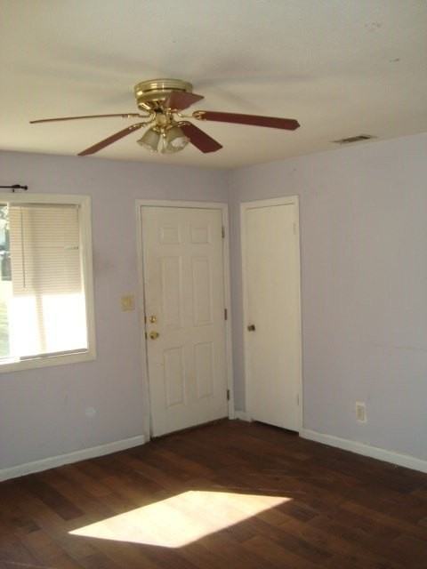 1348 Baker Street - Photo 5 of 13