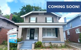 featured image of 390 North Avalon Street #1