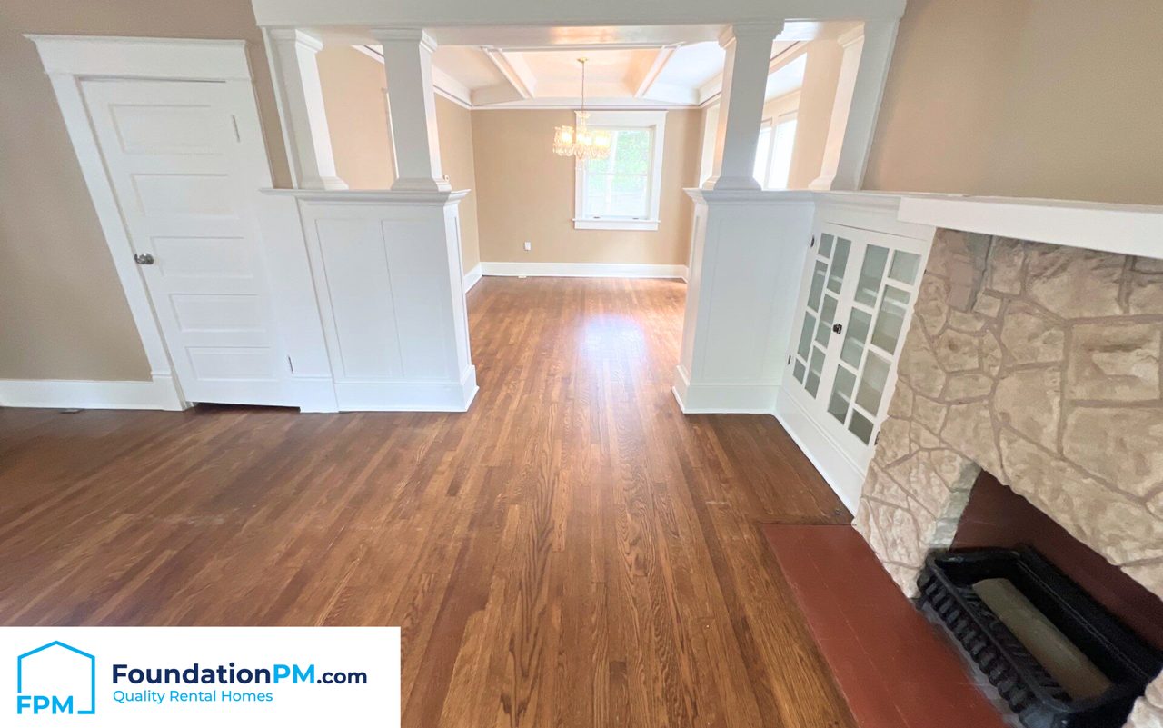 390 North Avalon Street #1 - Photo 6 of 25