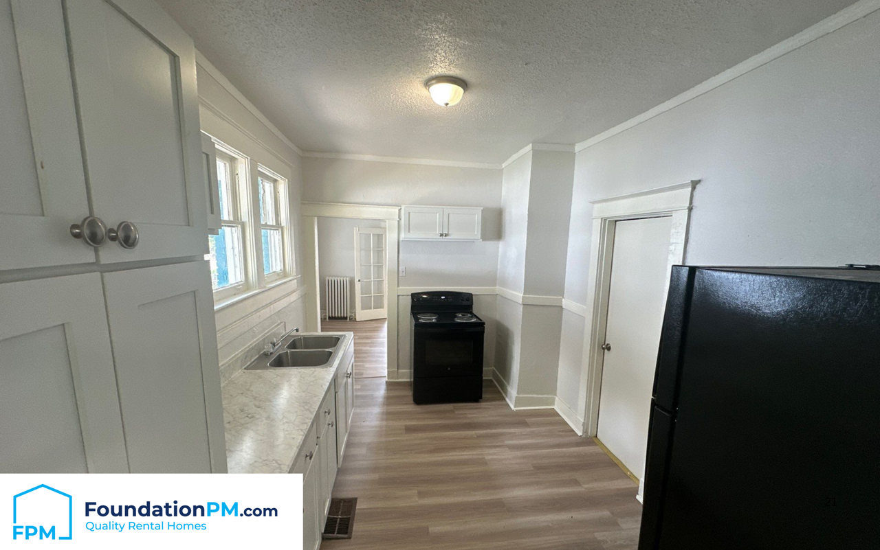 2092 East Mclemore Avenue #1 - Photo 3 of 14