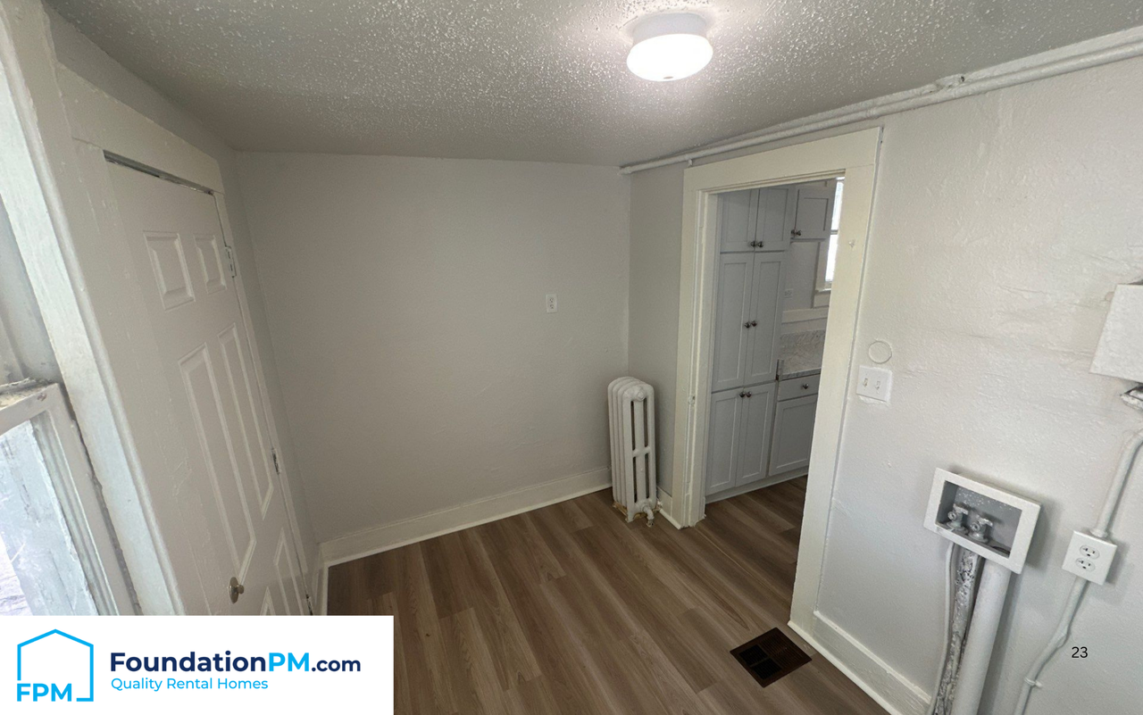 2092 East Mclemore Avenue #1 - Photo 7 of 14