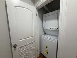 featured image of 2450 West Diversey Avenue #2