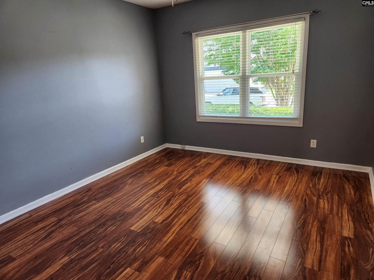 1 Willow Hurst Court - Photo 7 of 17