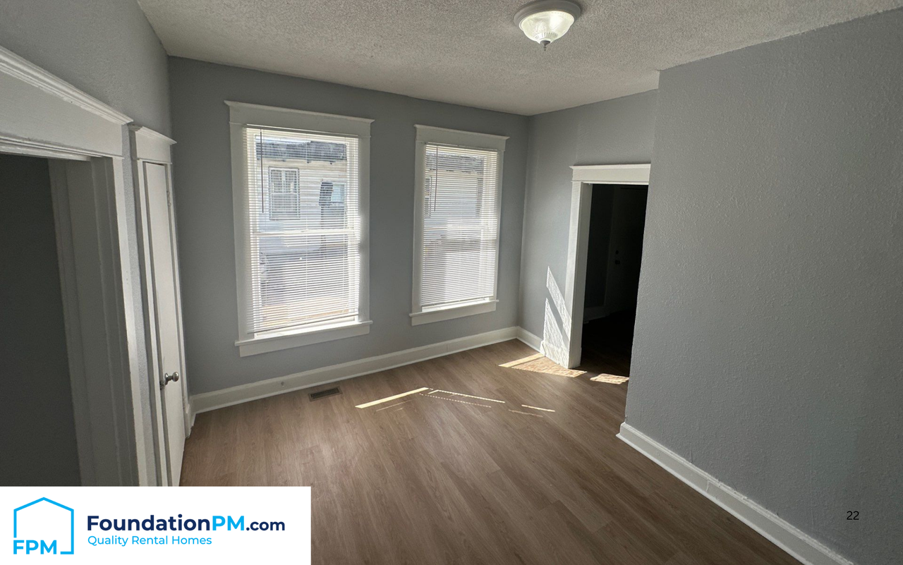 1688 Glenview Avenue #1 - Photo 6 of 16