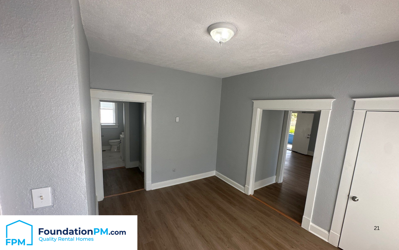 1688 Glenview Avenue #1 - Photo 7 of 16