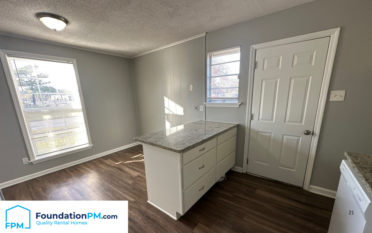 3366 Eastport Cove #1 - Photo 5 of 17