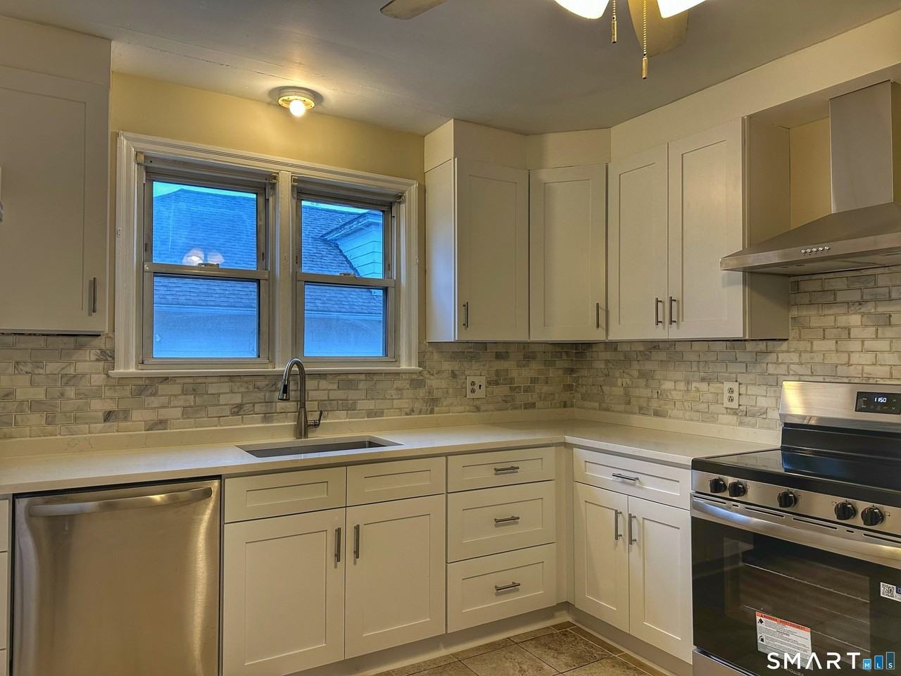 181 Fox Street #2 - Photo 2 of 8