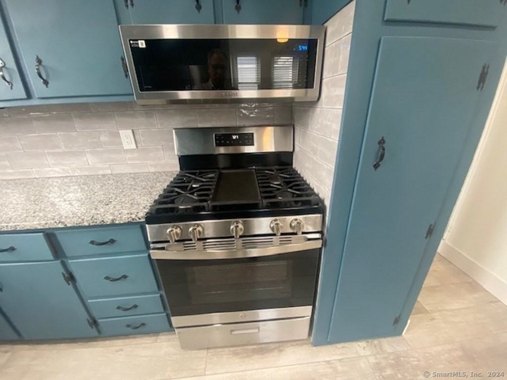 279 Wakelee Avenue - Photo 4 of 23