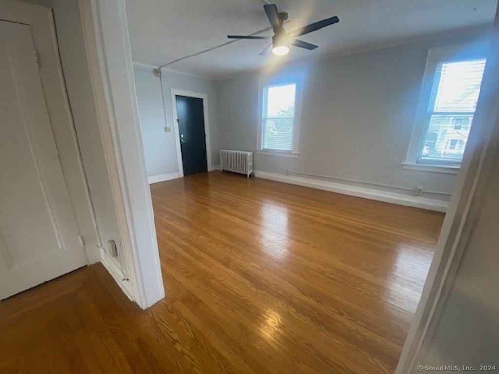 279 Wakelee Avenue - Photo 7 of 23