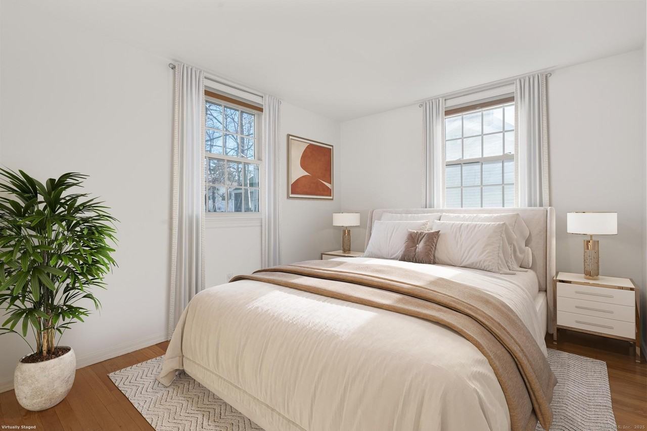 16 Silk Street - Photo 4 of 34