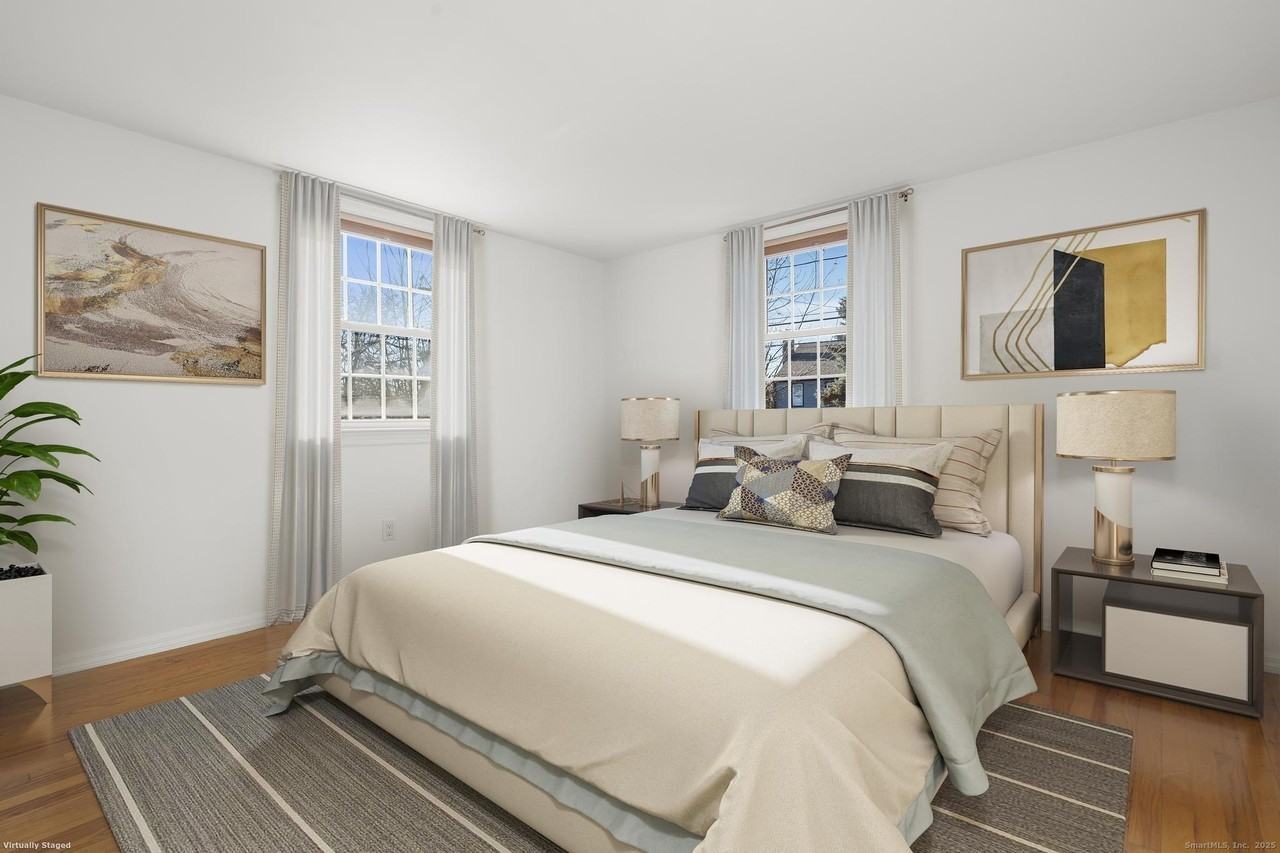 16 Silk Street - Photo 5 of 34