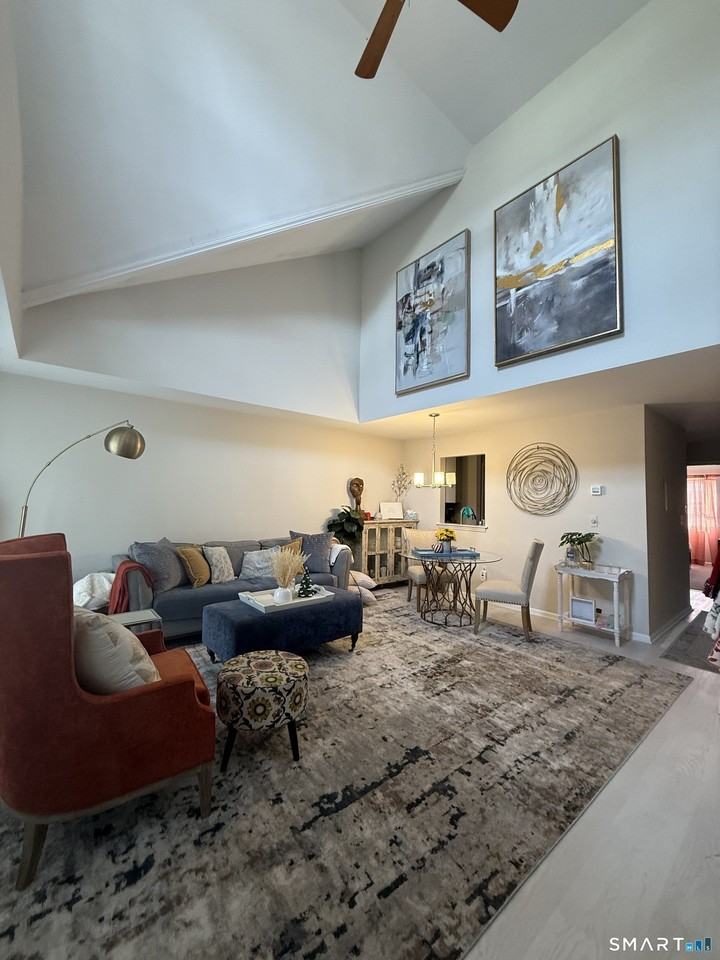 462 Glendale Avenue #20 - Photo 3 of 13