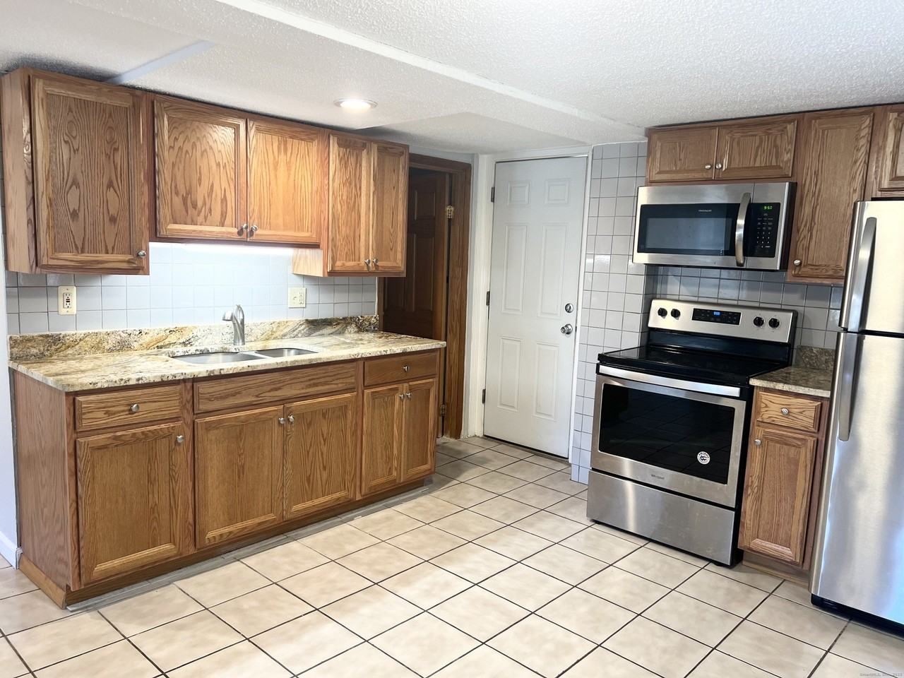 204 South Main Street #6 - Photo 3 of 17