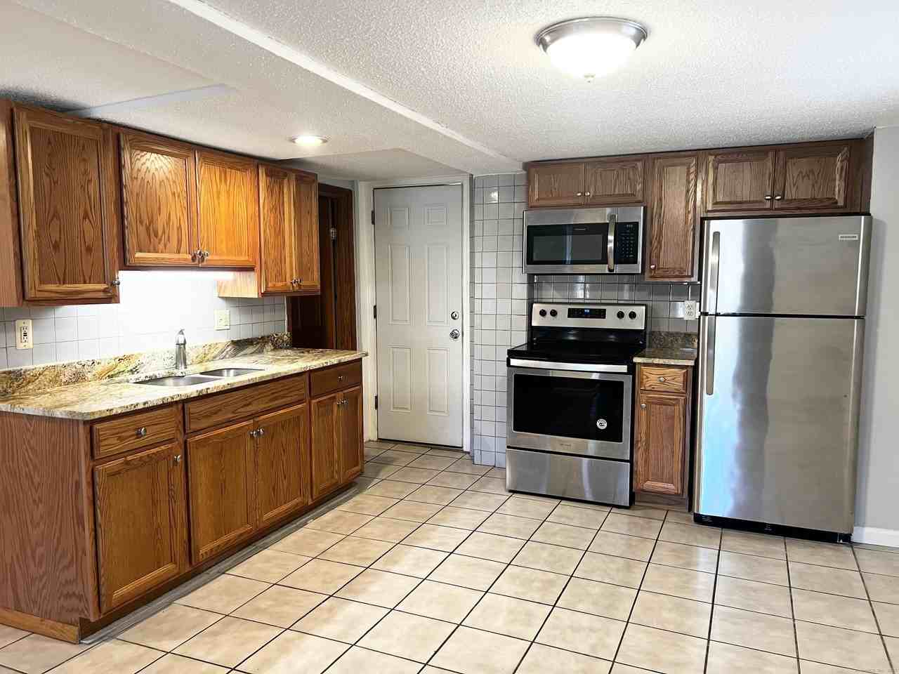 204 South Main Street #6 - Photo 5 of 17