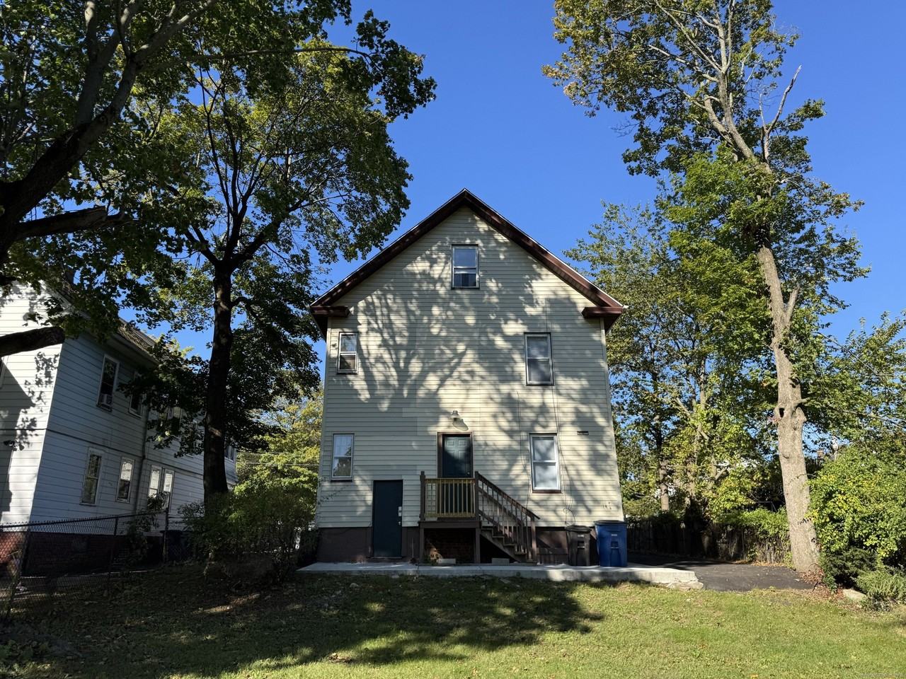 393 Newhall Street - Photo 2 of 15